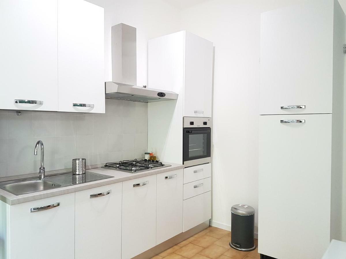 Lab3 City Private Apartment - 2 Bedrooms Pavia Exteriör bild