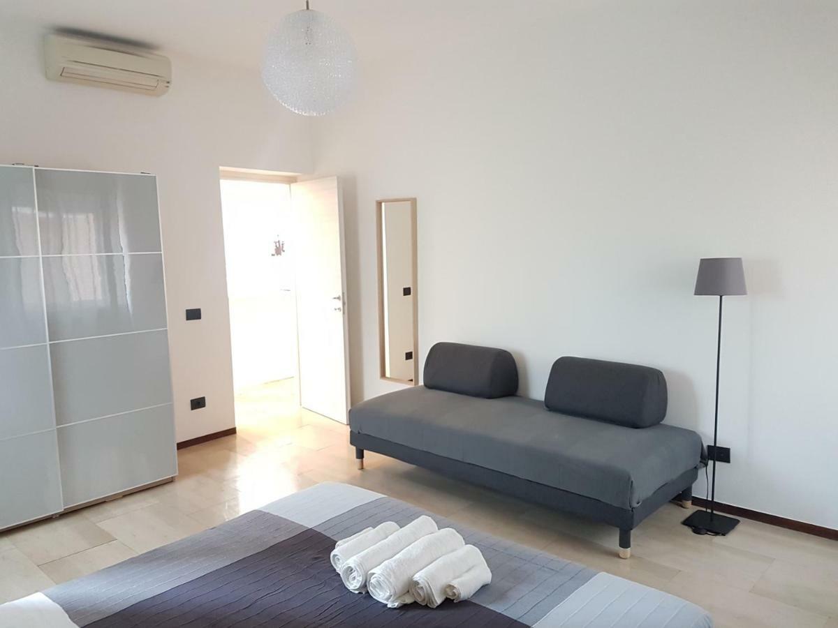 Lab3 City Private Apartment - 2 Bedrooms Pavia Exteriör bild